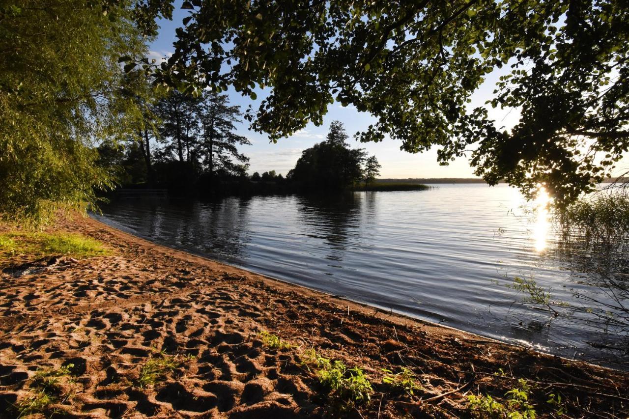 Dadaj Park Home Бискупец Экстерьер фото