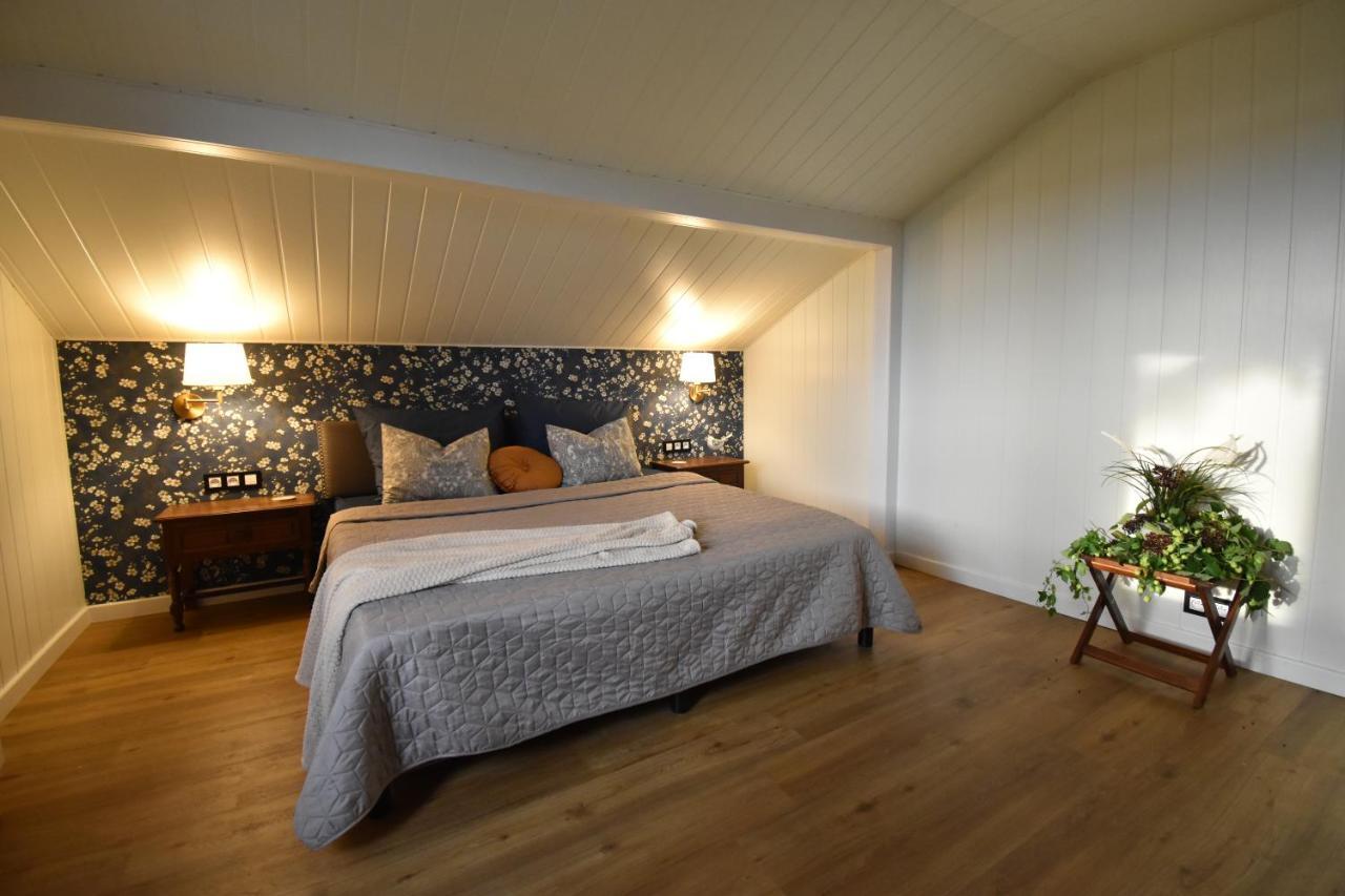Dadaj Park Home Бискупец Экстерьер фото