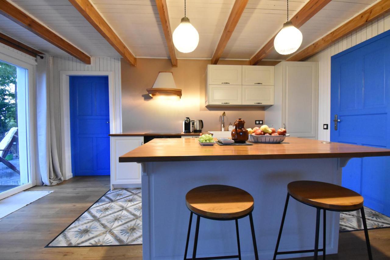 Dadaj Park Home Бискупец Экстерьер фото